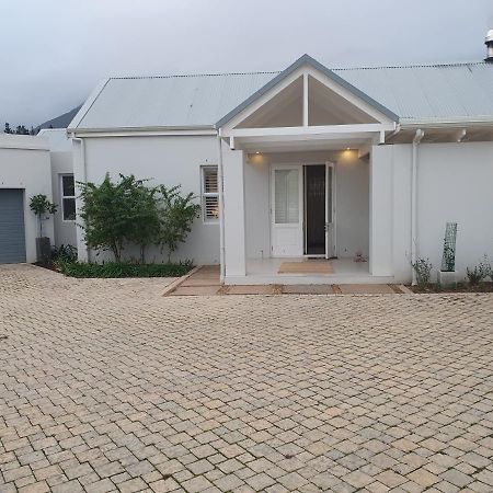 Margie'S Place Swellendam Dış mekan fotoğraf